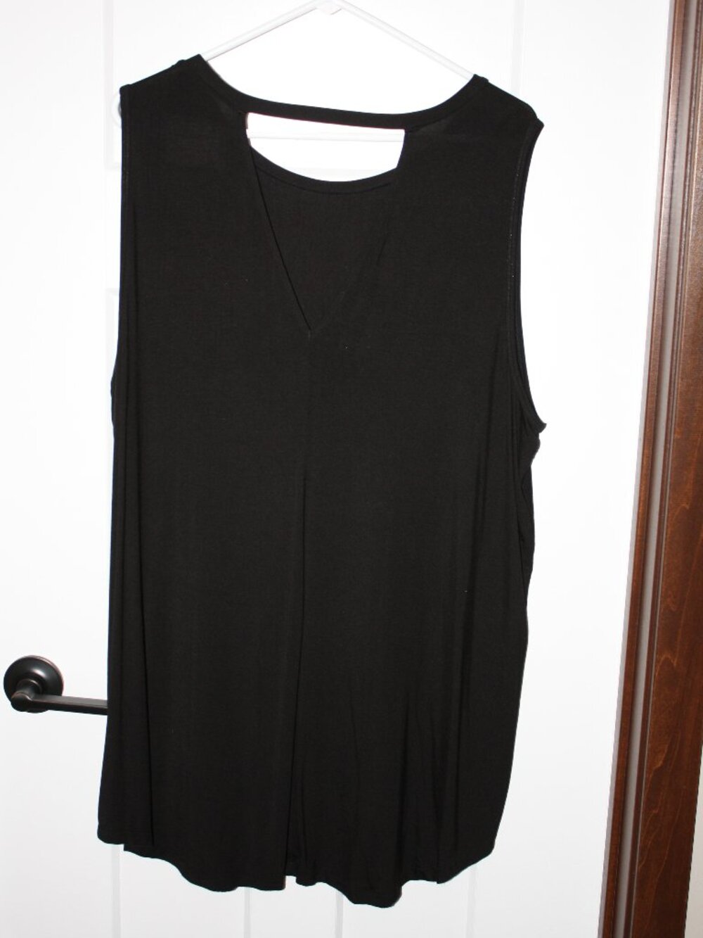 Lane Bryant, LIVI, Black choker style sleeveless Tunic, Size 22 NWT